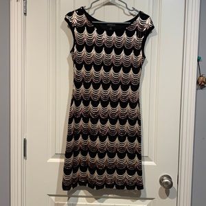 EUC - Connected Apparel sequin dress - size 6